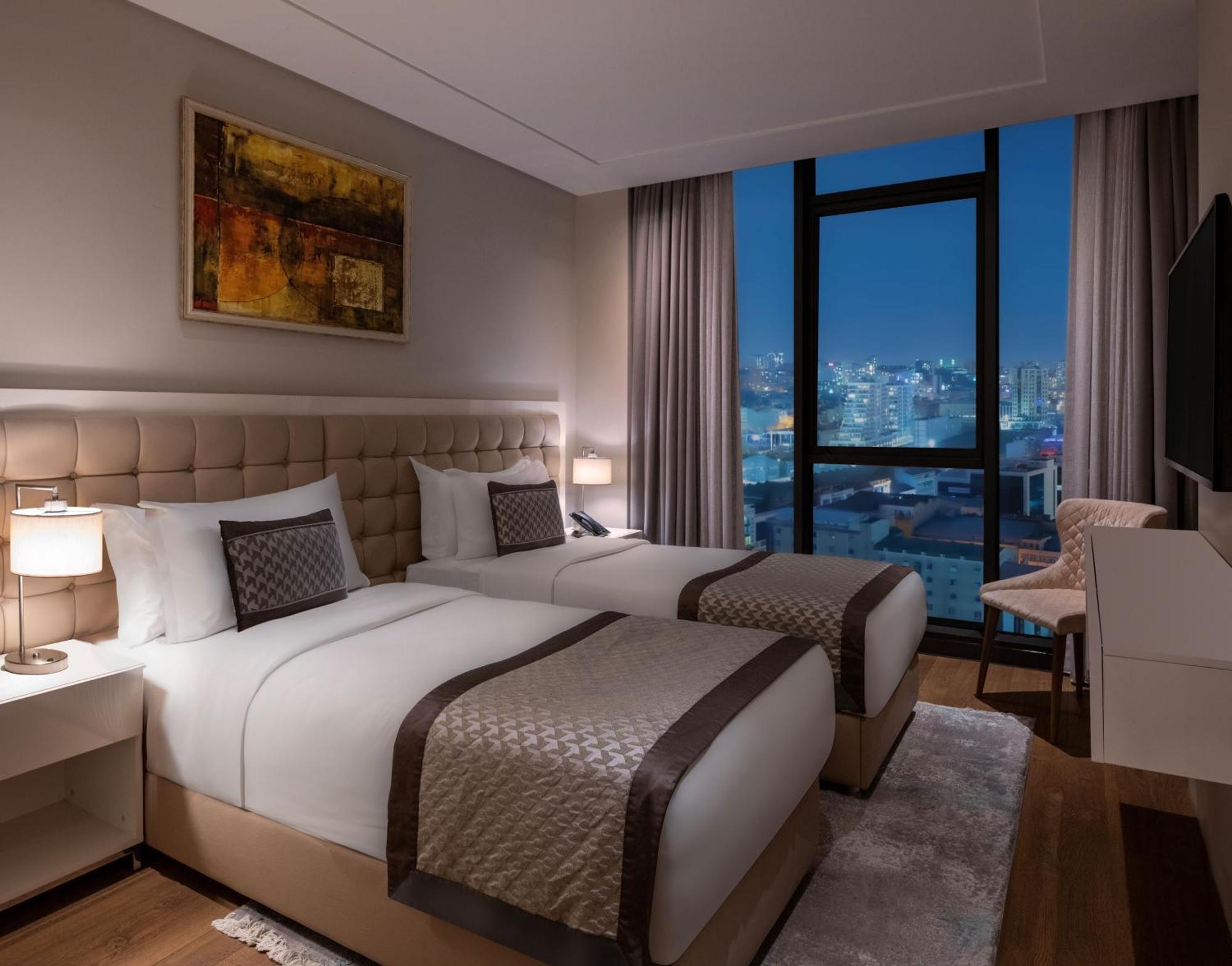 Movenpick Living Otel