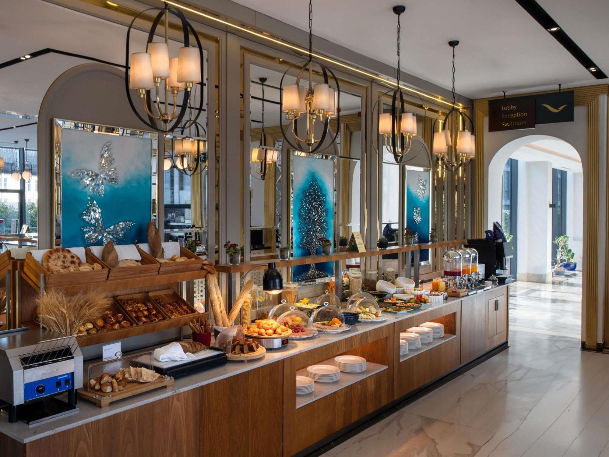 Movenpick Living Otel İstanbul