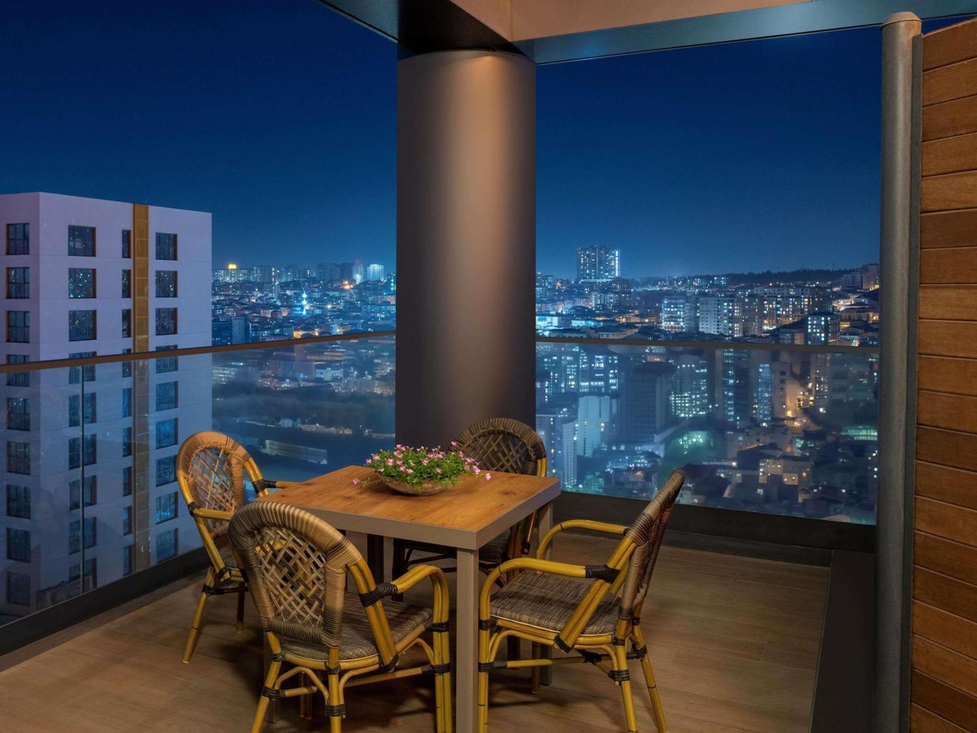 Movenpick Living İstanbul
