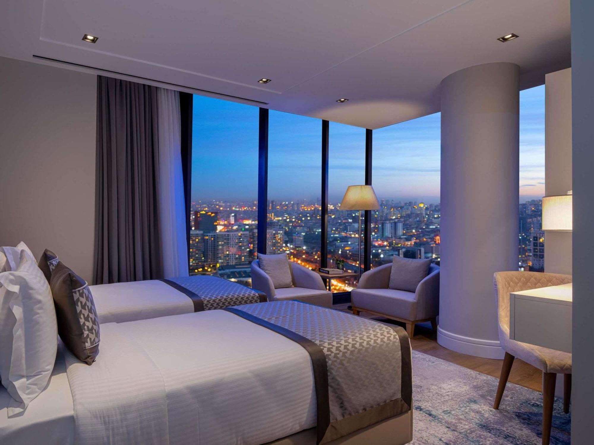 Otel Movenpick Living İstanbul