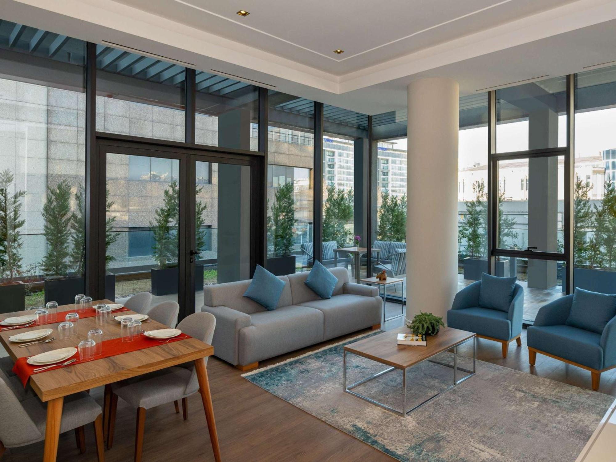 Movenpick Living West Hotel Istanboel